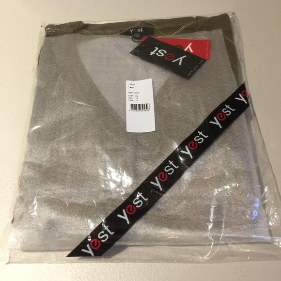 Yest Yana 12207 Ladies Dark Olive Cardigan Sweater with Buttons Sizes 12 and 14 - Picture 14 of 15